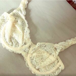Vintage Ralph Lauren white lace bra 34C